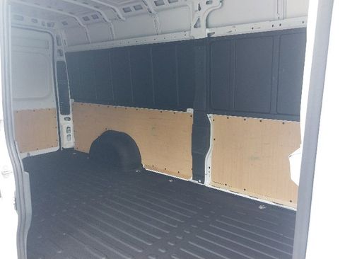 Used 2025 RAM ProMaster 3500 w/ Safety Group FWD image 16