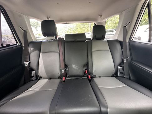 Used 2023 Toyota 4Runner SR5 Premium w/ Moonroof Package AWD/4WD image 13