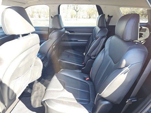 Used 2023 Hyundai Palisade SEL image 18