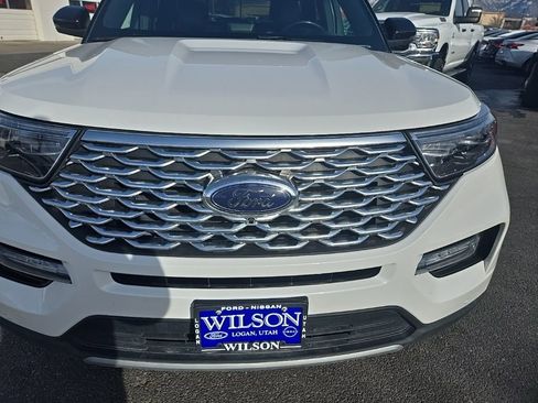 Used 2023 Ford Explorer Platinum w/ Technology Package image 32