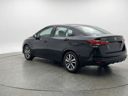 Used 2025 Nissan Versa SV image 6