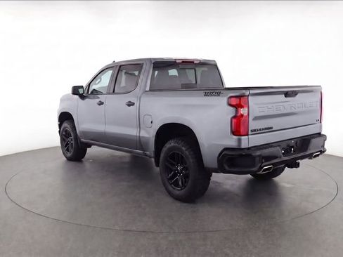 Used 2021 Chevrolet Silverado 1500 LT Trail Boss w/ Convenience Package II AWD/4WD image 7