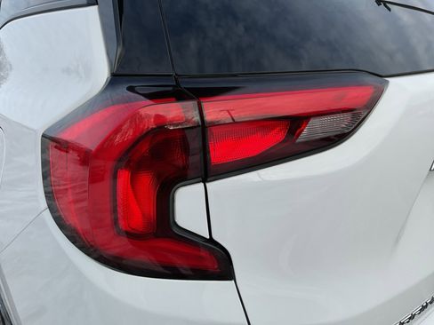 Used 2019 GMC Terrain Denali image 33