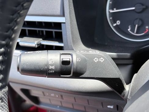 Used 2024 Mitsubishi Outlander SE FWD image 17