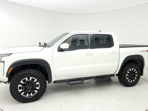 Used 2023 Nissan Frontier PRO-4X w/ Technology Package image 4