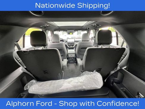 New 2026 Ford Explorer Tremor w/ Tremor Ultimate Package AWD/4WD image 39