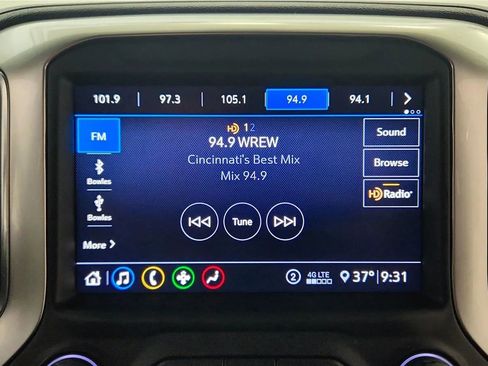 Used 2020 Chevrolet Silverado 1500 LT Trail Boss image 27