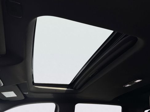 Used 2021 GMC Sierra 2500 AT4 w/ AT4 Premium Plus Package image 13