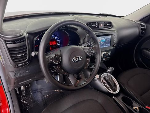 Used 2017 Kia Soul + w/ UVO Package FWD image 9