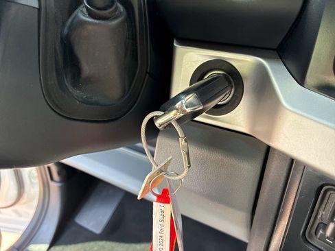 Certified 2024 Ford F250 XLT image 33