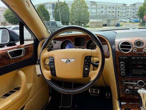 Used 2006 Bentley Flying Spur Flying Spur AWD/4WD image 27