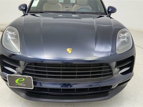 Used 2019 Porsche Macan S image 9