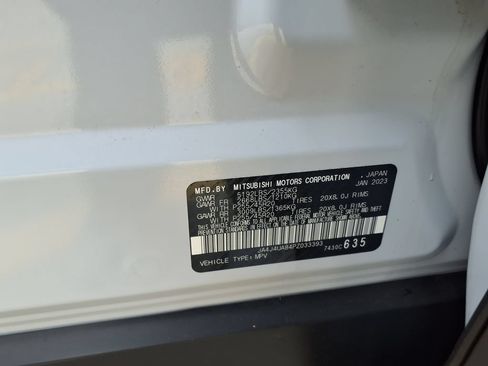 Used 2023 Mitsubishi Outlander Ralliart AWD/4WD image 34