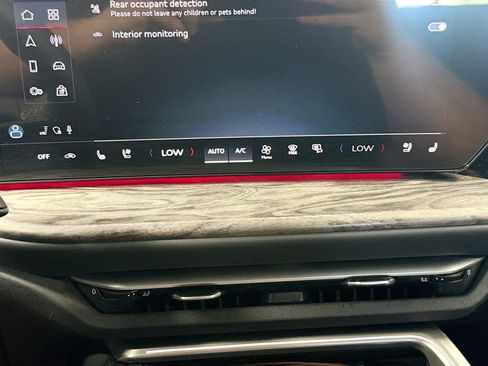 Certified 2025 Audi Q5 Premium AWD/4WD image 16