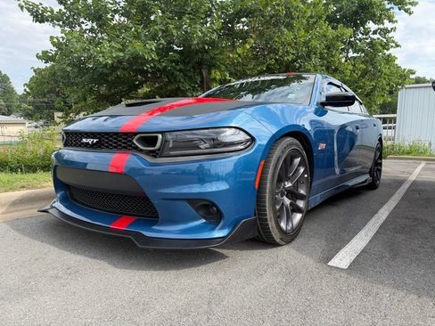Used 2023 Dodge Charger Scat Pack RWD image 3