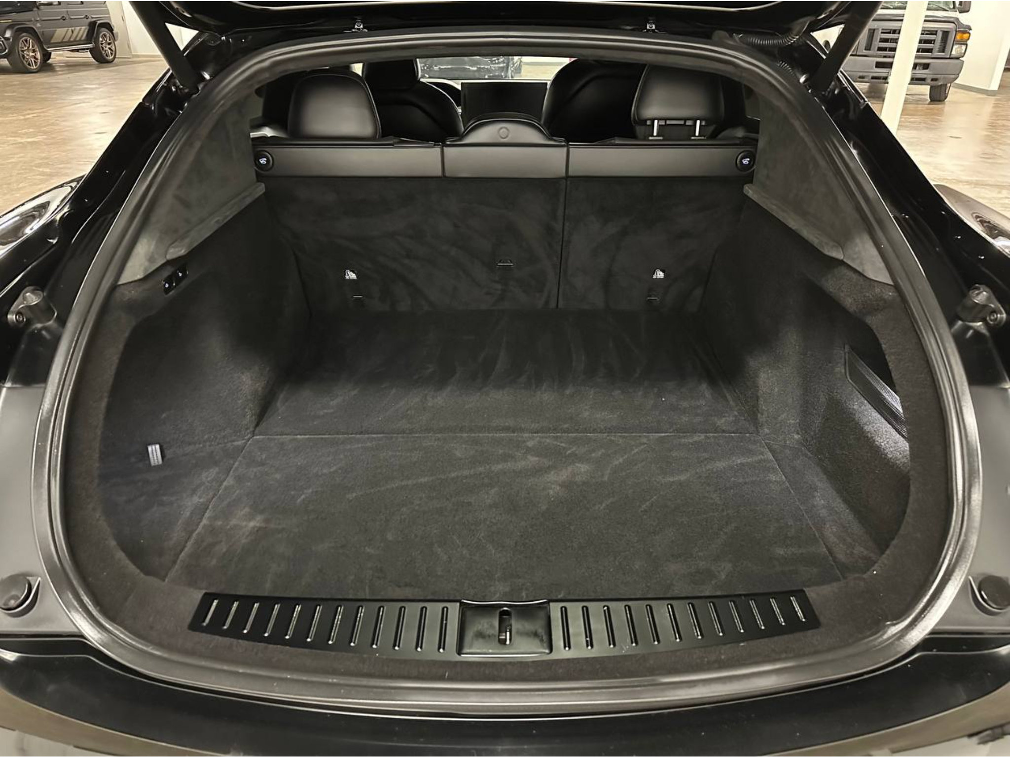 Used 2022 Tesla Model S Standard Range AWD/4WD image 15