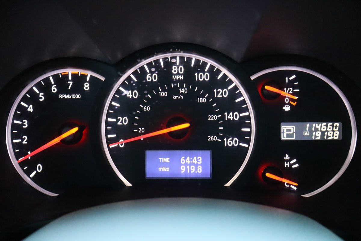 Used 2014 Nissan Quest S FWD image 32