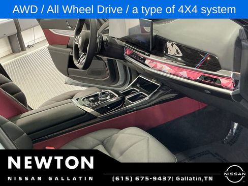 Used 2026 BMW 740i xDrive AWD/4WD image 4