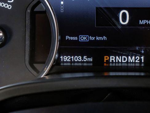 Used 2019 Ford F250 Lariat w/ Lariat Value Package image 19