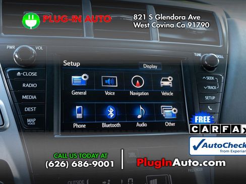 Used 2013 Toyota Prius V Five image 29