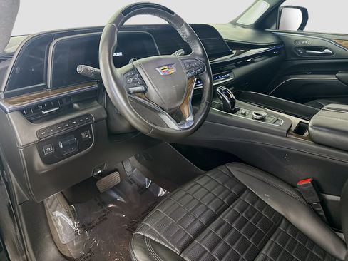 Used 2024 Cadillac Escalade Sport Platinum AWD/4WD image 23