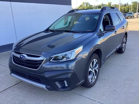 Used 2020 Subaru Outback Limited w/ Popular Package #2 AWD/4WD image 2