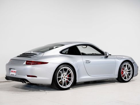 Used 2014 Porsche 911 Carrera S image 3