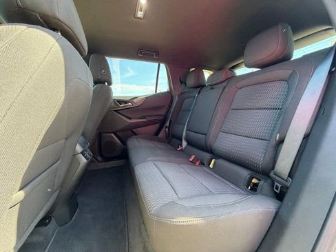 Used 2025 Chevrolet Equinox LT FWD image 13