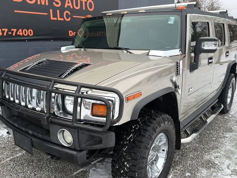 Used 2003 HUMMER H2 w/ Preferred Equipment Group image 10
