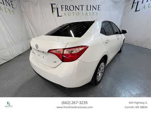 Used 2018 Toyota Corolla LE FWD image 7