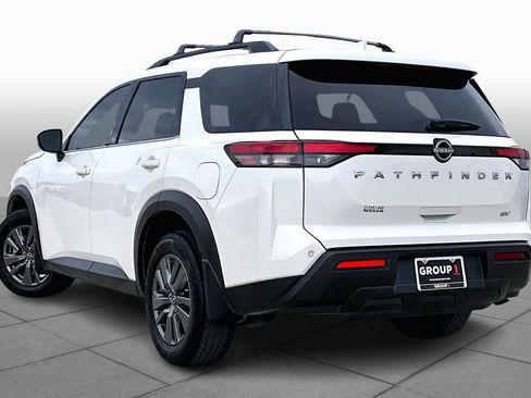 Used 2024 Nissan Pathfinder SV w/ Lighting Package (N92) image 11