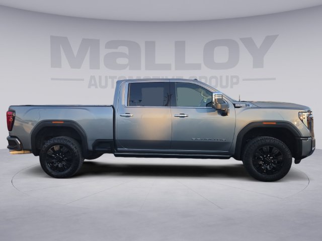 Used 2024 GMC Sierra 2500 Denali w/ Denali Reserve Package AWD/4WD image 6
