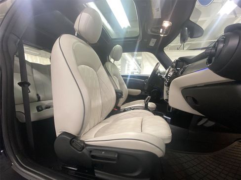 Certified 2024 MINI Cooper S FWD image 30
