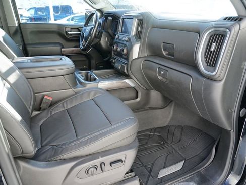 Used 2020 Chevrolet Silverado 1500 LTZ w/ LTZ Premium Package image 30