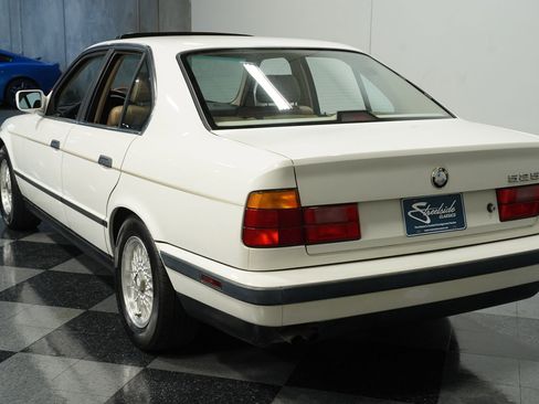 Used 1989 BMW 525i Sedan image 8