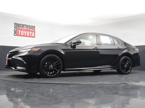 Used 2024 Toyota Camry XSE FWD image 27