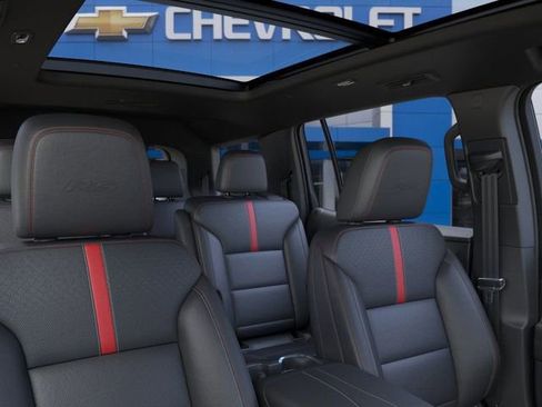 New 2026 Chevrolet Traverse RS w/ LPO, Floor Liner Package image 25