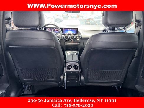 Used 2021 Mercedes-Benz GLA 250 4MATIC w/ Premium Package image 20