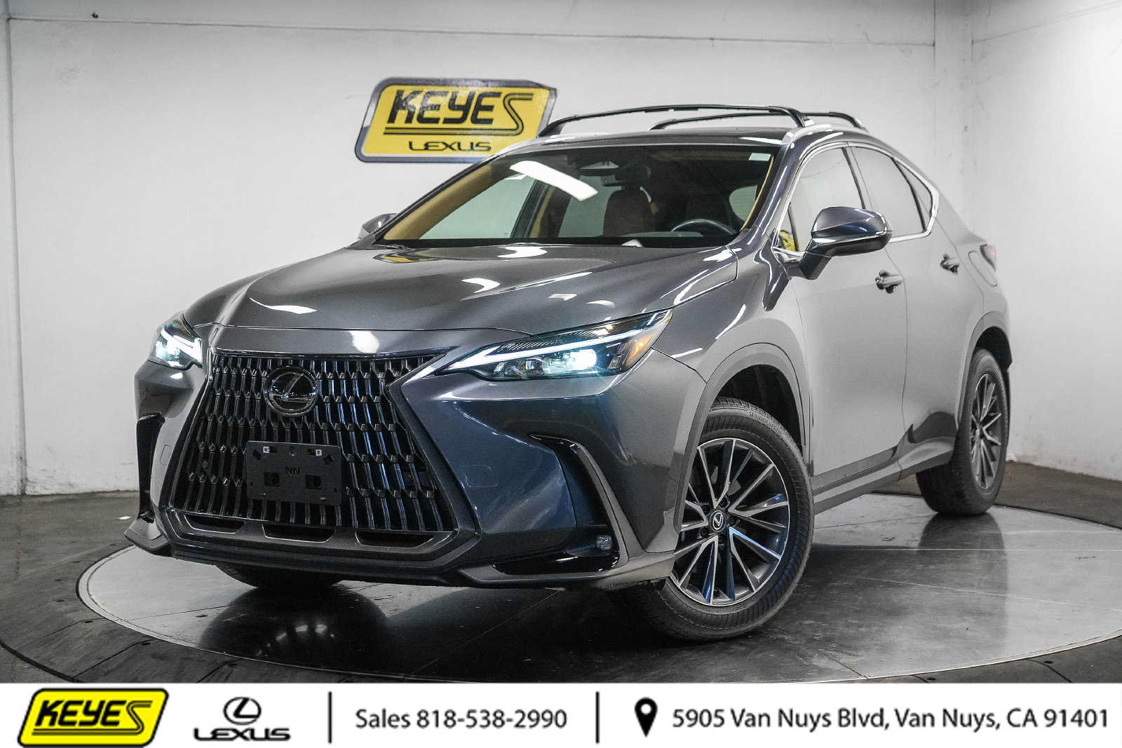Used 2025 Lexus NX 250 FWD w/ Accessory Package (2T) image 1