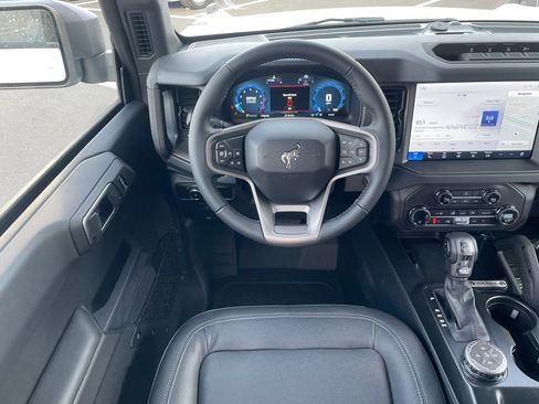 New 2025 Ford Bronco Big Bend w/ Black Diamond Package image 16