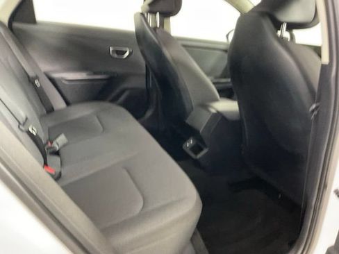 Used 2025 Kia K4 FWD image 22