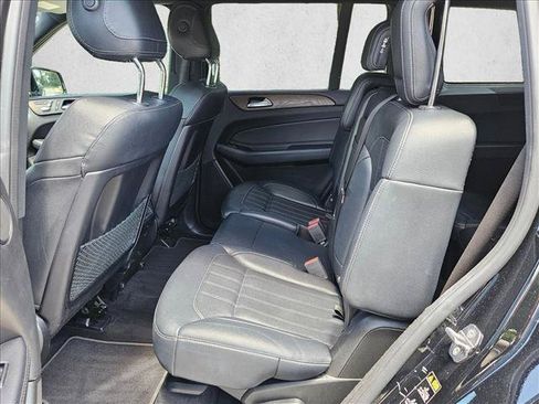 Used 2019 Mercedes-Benz GLS 450 4MATIC image 18