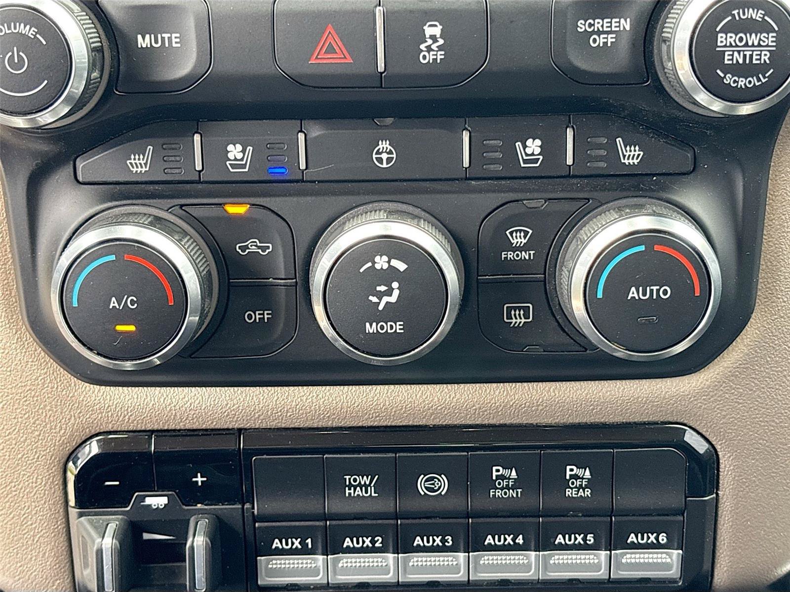 Used 2022 RAM 2500 Laramie AWD/4WD image 15