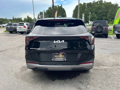 Used 2026 Kia Sportage LX w/ LX Convenience Package FWD image 6