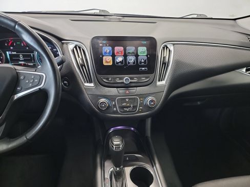 Used 2018 Chevrolet Malibu LT FWD image 20