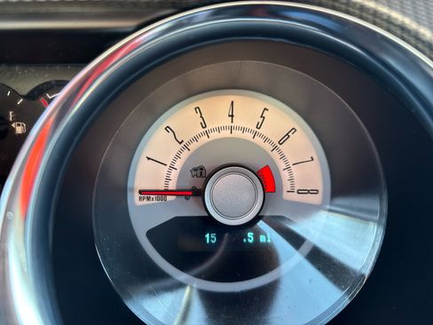 Used 2010 Ford Mustang GT image 17