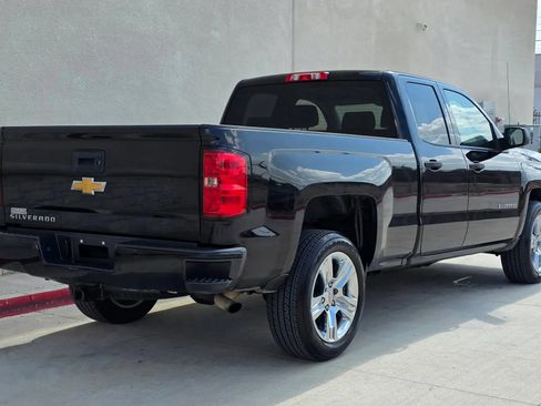 Used 2016 Chevrolet Silverado 1500 Custom w/ Custom Convenience Package RWD image 3