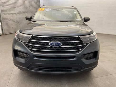 Used 2023 Ford Explorer XLT RWD image 9