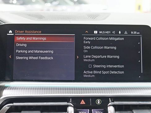 Used 2022 BMW X6 xDrive40i w/ Executive Package image 26