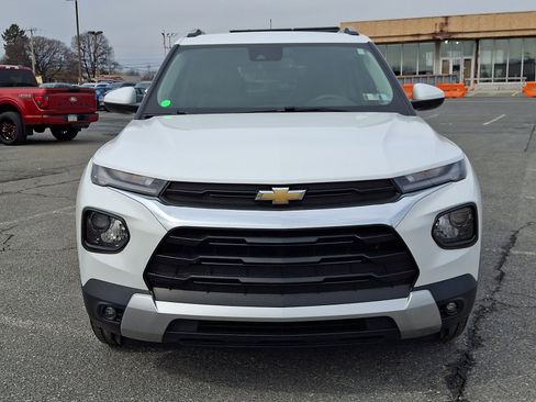 Certified 2021 Chevrolet TrailBlazer LT w/ Convenience Package image 2